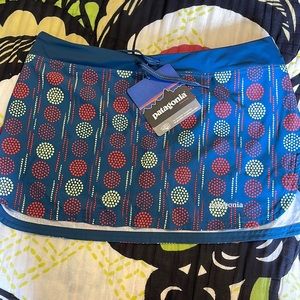 Patagonia women's skirt, size M, NWT